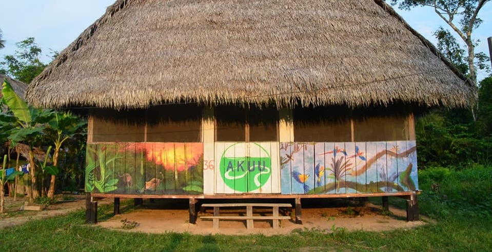 Puerto Miguel et la vie du village au bord du fleuve